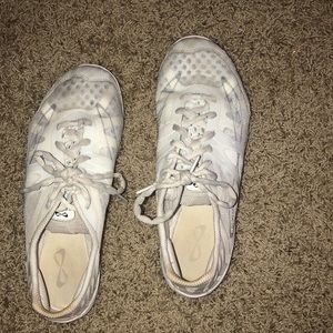 Nfinity cheer shoes
